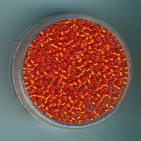 db0682 Delica Beads 2mm orange Silbereinzug matt 7g