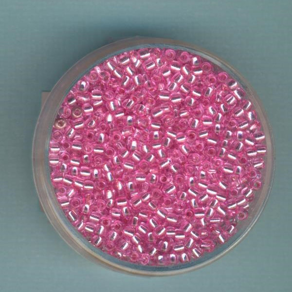 961138 Toho Beads 2,2mm pink Silverlined 12g